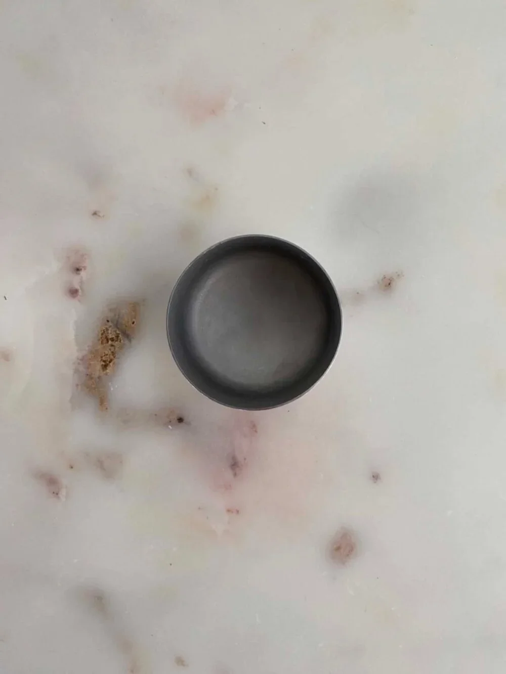 Stainless Steel Cocktail Drink Shaker 24 Oz, Round Top.
